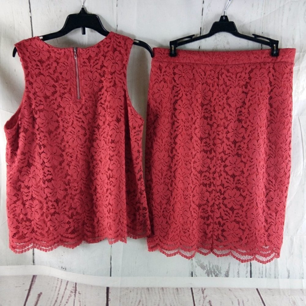 Elle Womens Size M Red Lace Sleeveless Top And Midi Skirt Set - Picture 2 of 8